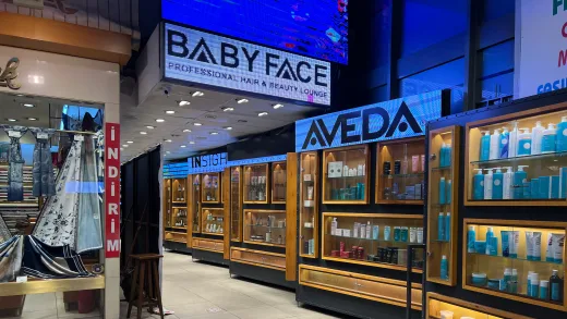 Baby Face Kuaför / Hair Salon / Hairdresser / Hair Extensions/ Cosmetic Store/ Peruk/ İstanbul / Beyoğlu / Taksim / İstiklal