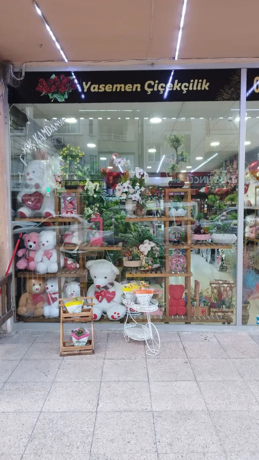 Ege Çiçek & Çikolata