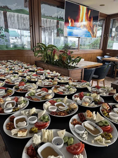 Samatya Cafe & Van Kahvaltı Salonu