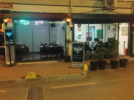 Muti Trabzon Kahvaltıcısı Trabzon Kahvaltısı Kuymak Mıhlama Secmeli Kahvaltı Turkish Breakfast