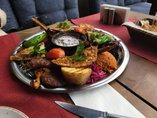 Cengiz's Burger&Taps