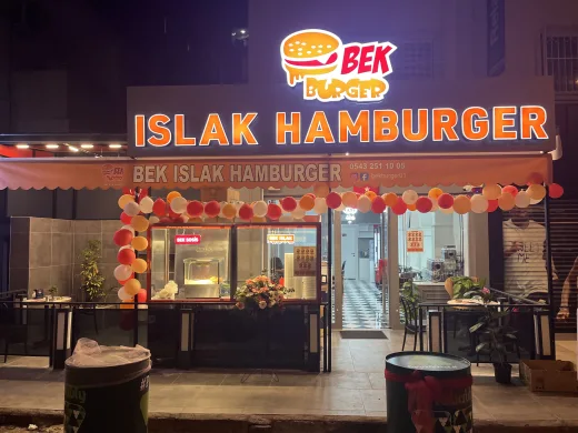 BEK ISLAK HAMBURGER