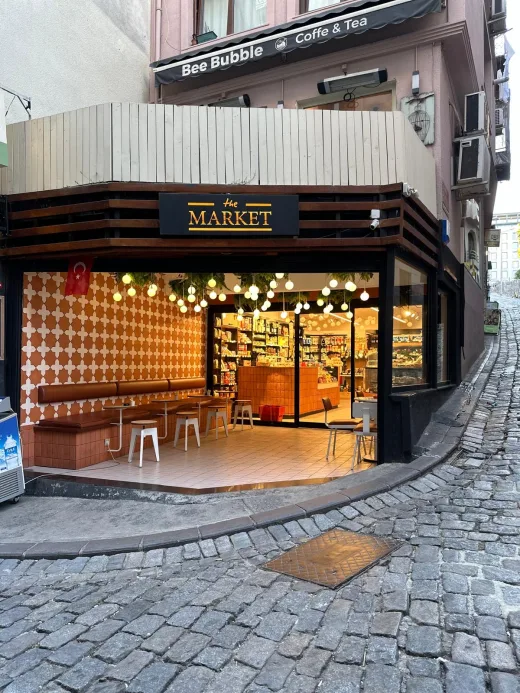 THE MARKET COFFEE & PATİSSERİE