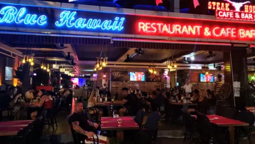 Kleopatra Blue Hawaii Restaurant