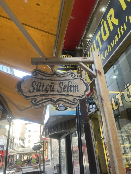 Sütçü Selim Kahvaltı Salonu
