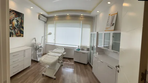 Haseki Estetik ve Güzellik Merkezi