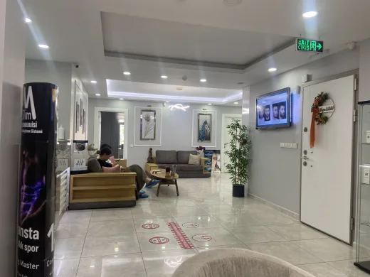 Op. Dr. Alper Kurt Muayenehanesi | Buz Lazer Üsküdar - Üsküdar Lazer Epilasyon - Cilt Bakımı - Üsküdar Bölgesel Zayıflama