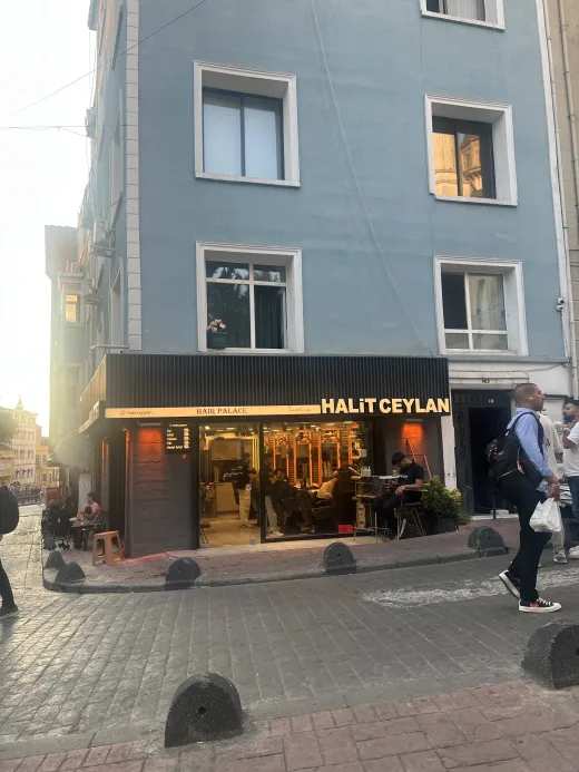 HALİT CEYLAN BAY BAYAN KUAFÖRÜ